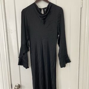 Loclaire Silk Oyster Gown